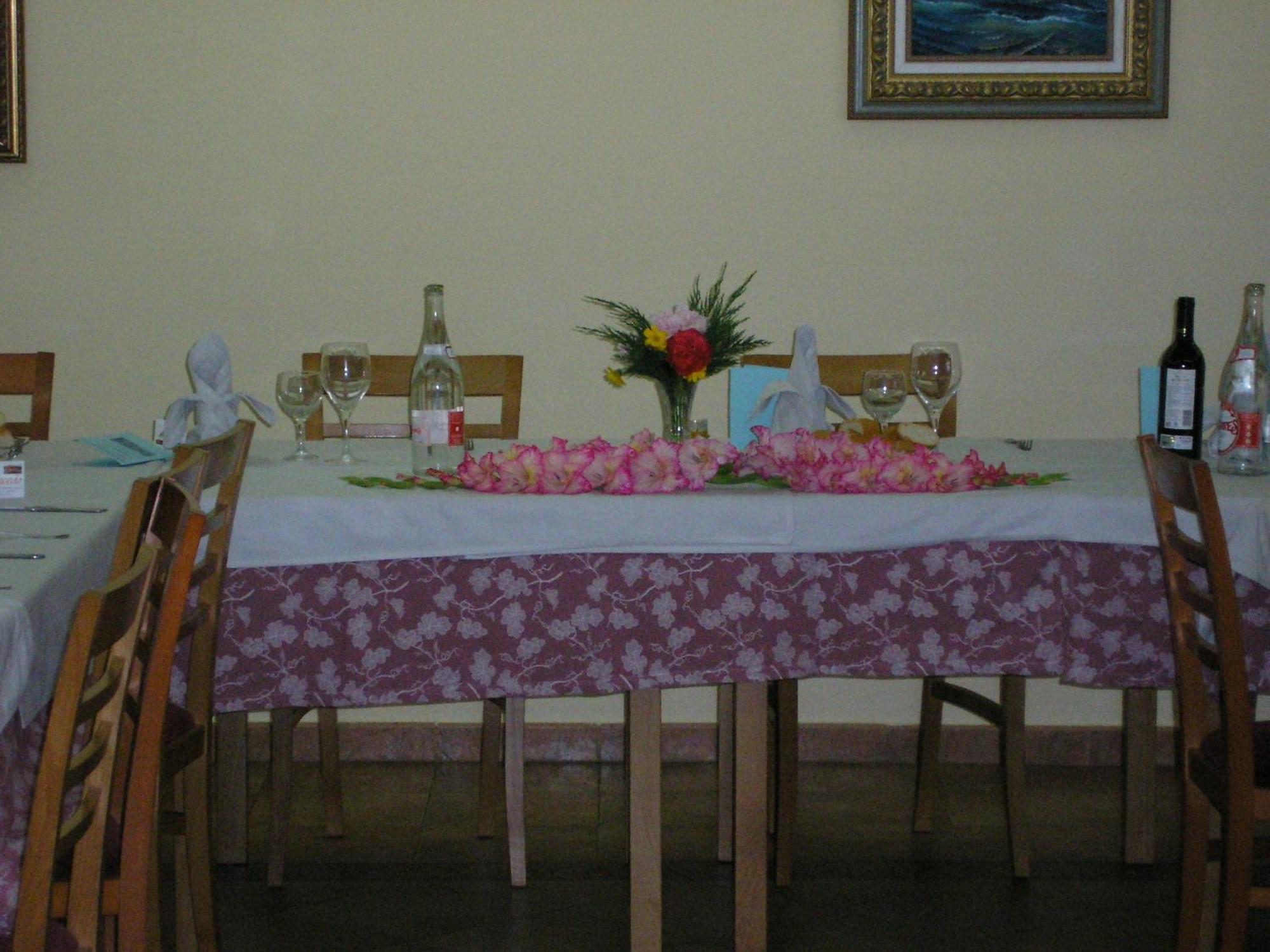 Hotel San Juan Revilla De Camargo Eksteriør bilde